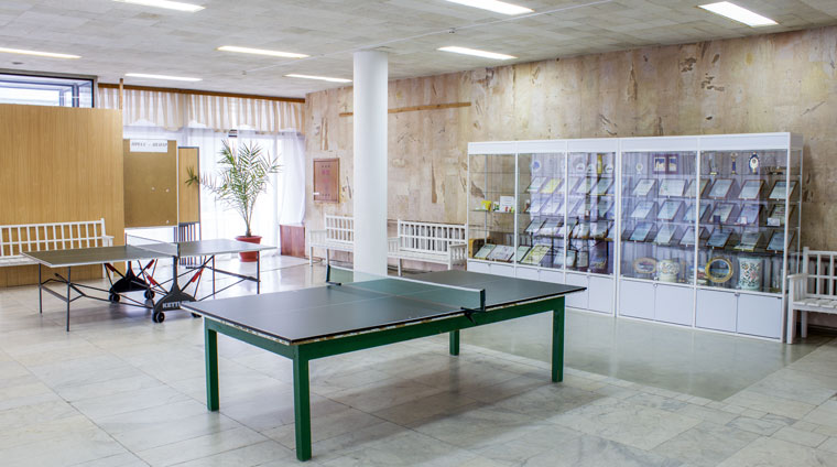 Столы для игры в настольный теннис в Ессентукском санатории Жемчужина Кавказа
