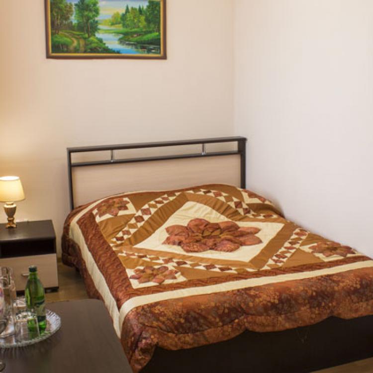 Спальная зона в 1 местном 1 комнатном Повышенной Комфортности Singl plus санатория Жемчужина Кавказа. Ессентуки